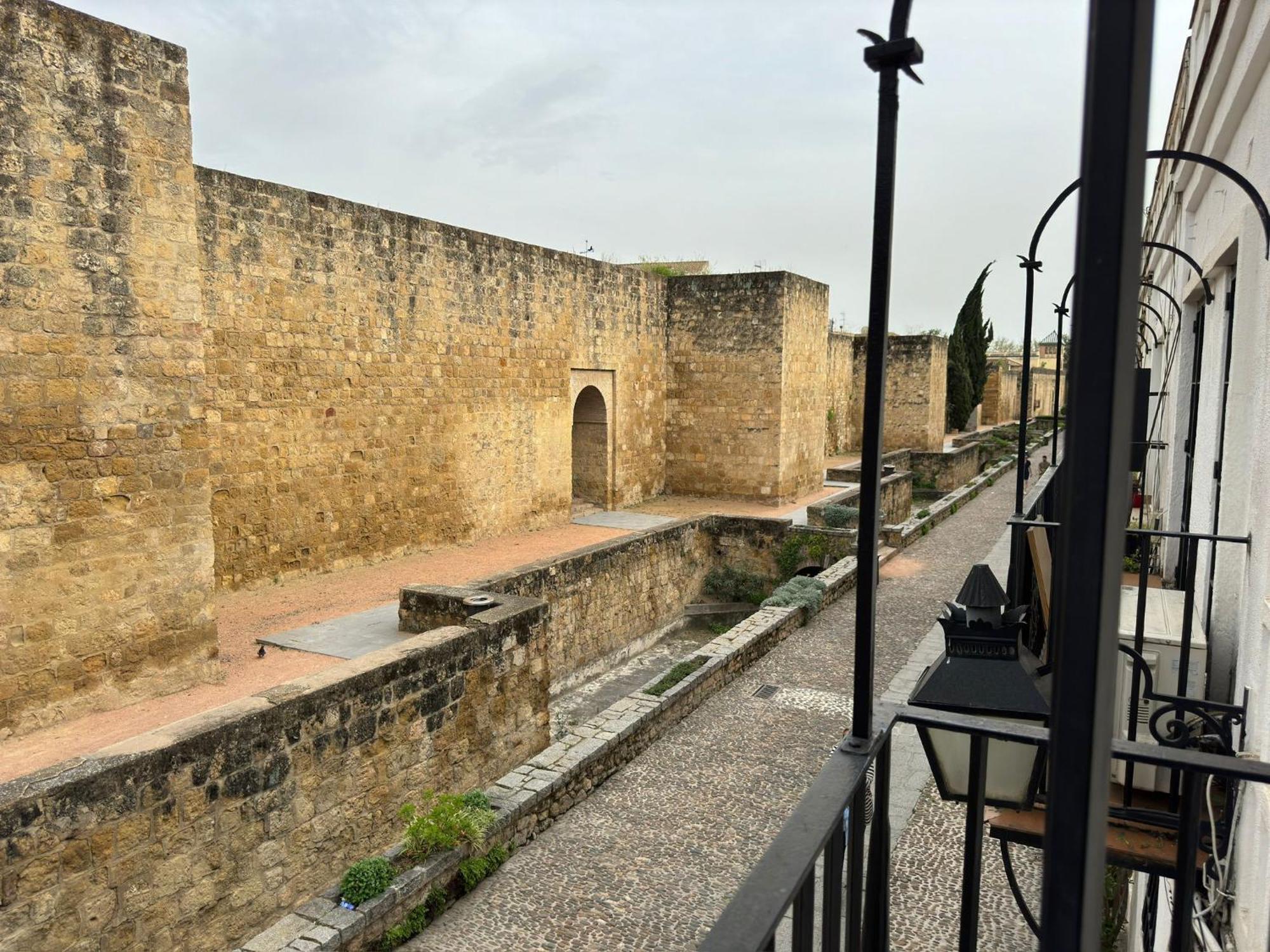 Апартаменты Apartamento Mirador De La Muralla Кордова Экстерьер фото